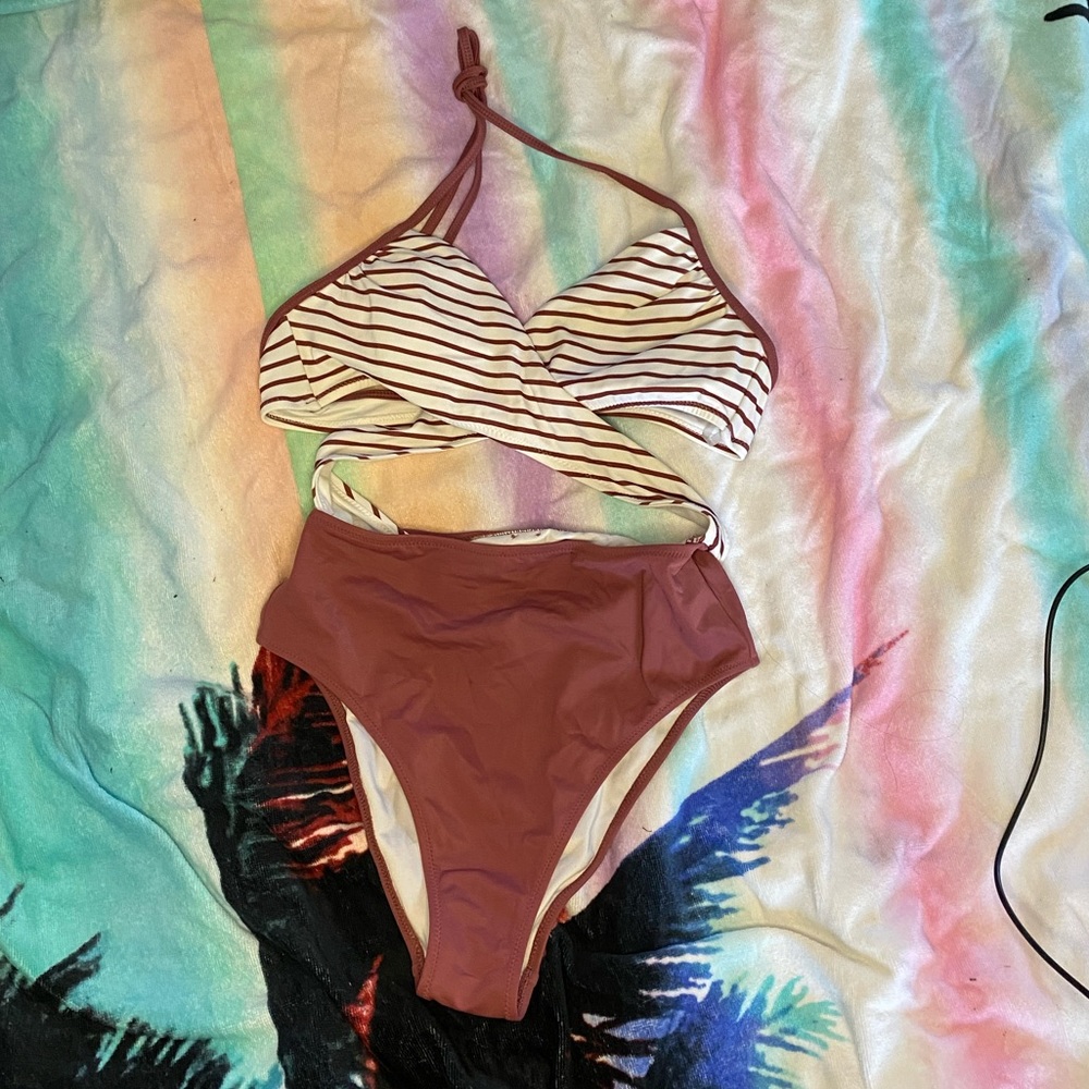 VS PINK Once Piece